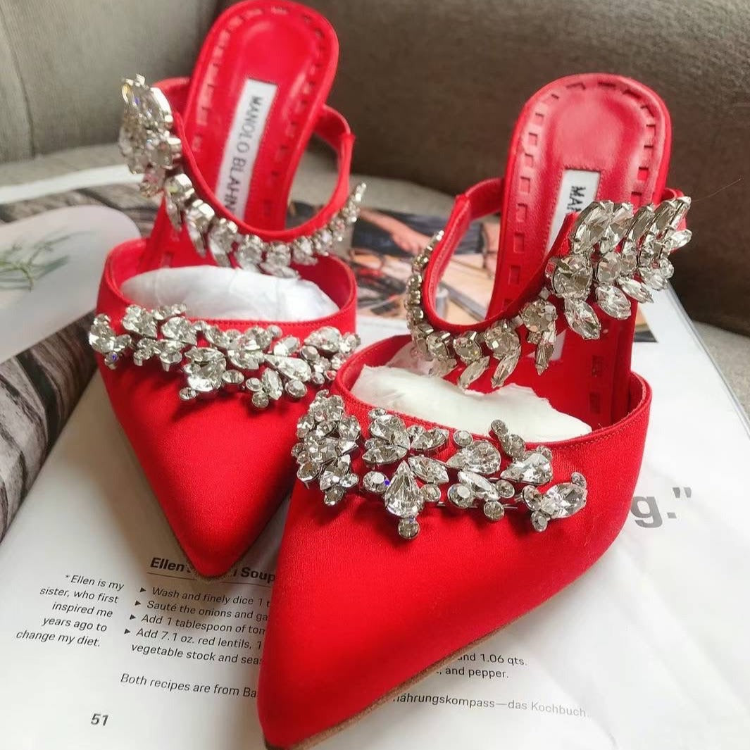 Manolo Blahnik Satin Crystal Embellishments Pumps Size35.5