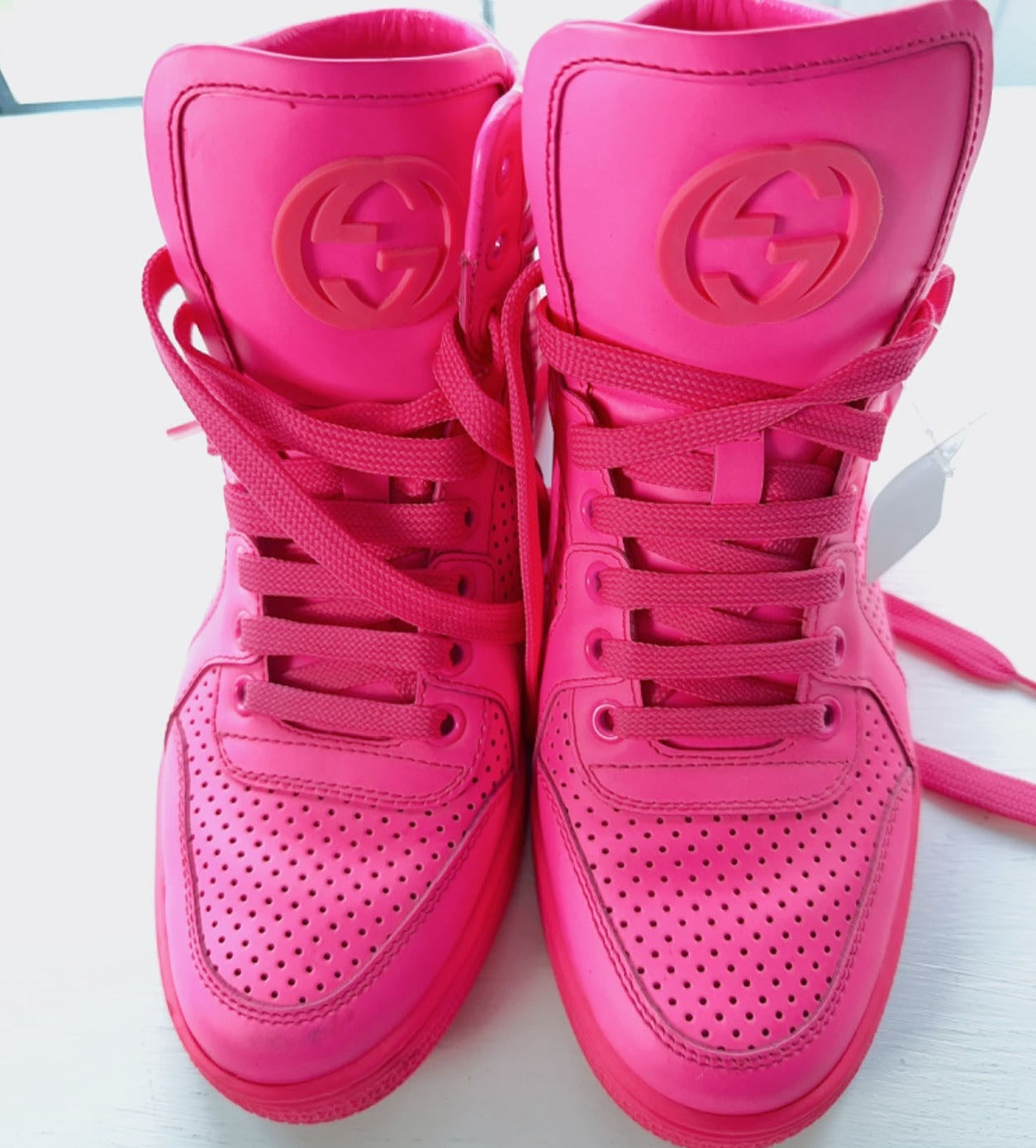 Gucci Neon Pink Leather Interlocking G High Top Sneakers Size35.5