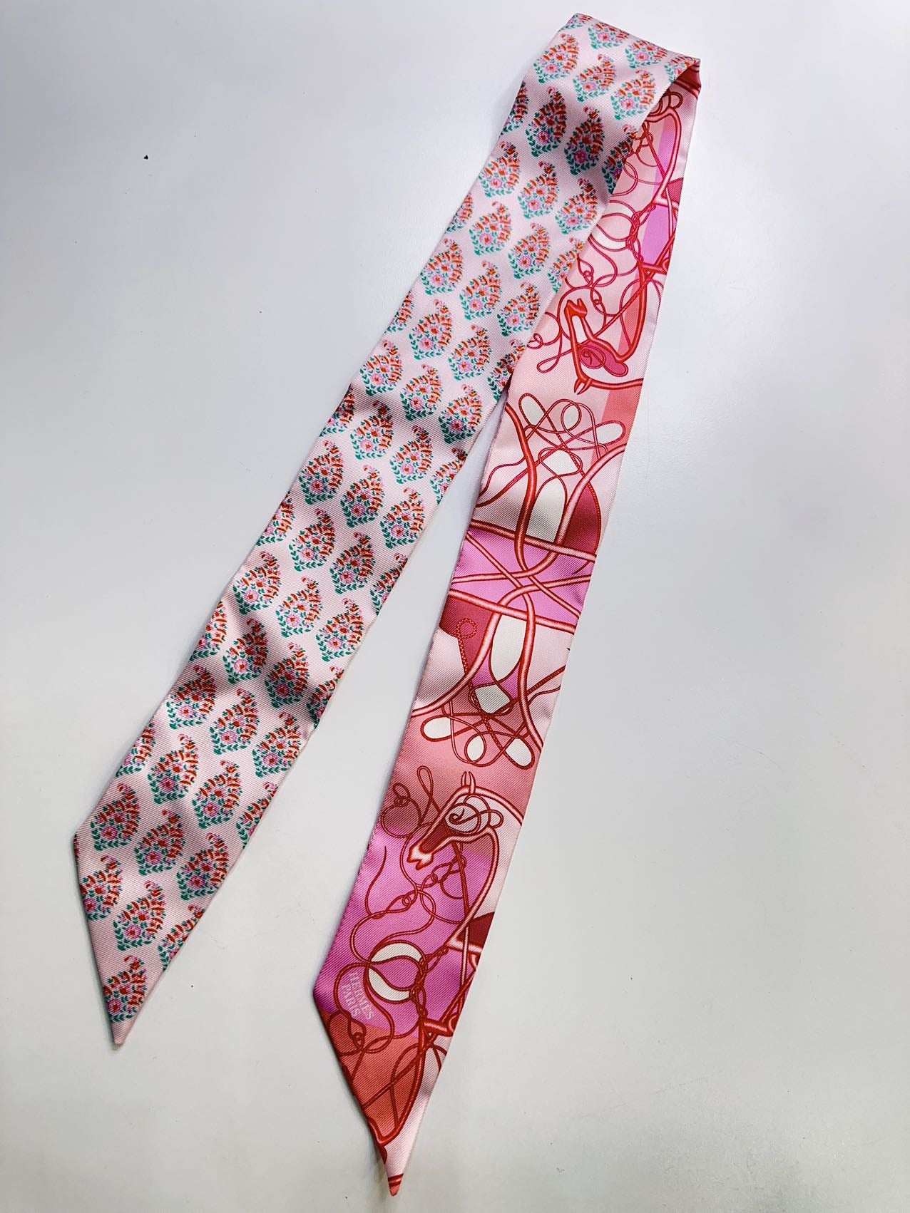 Hermès Twilly Folklore Fuchsia Rouge Rose New