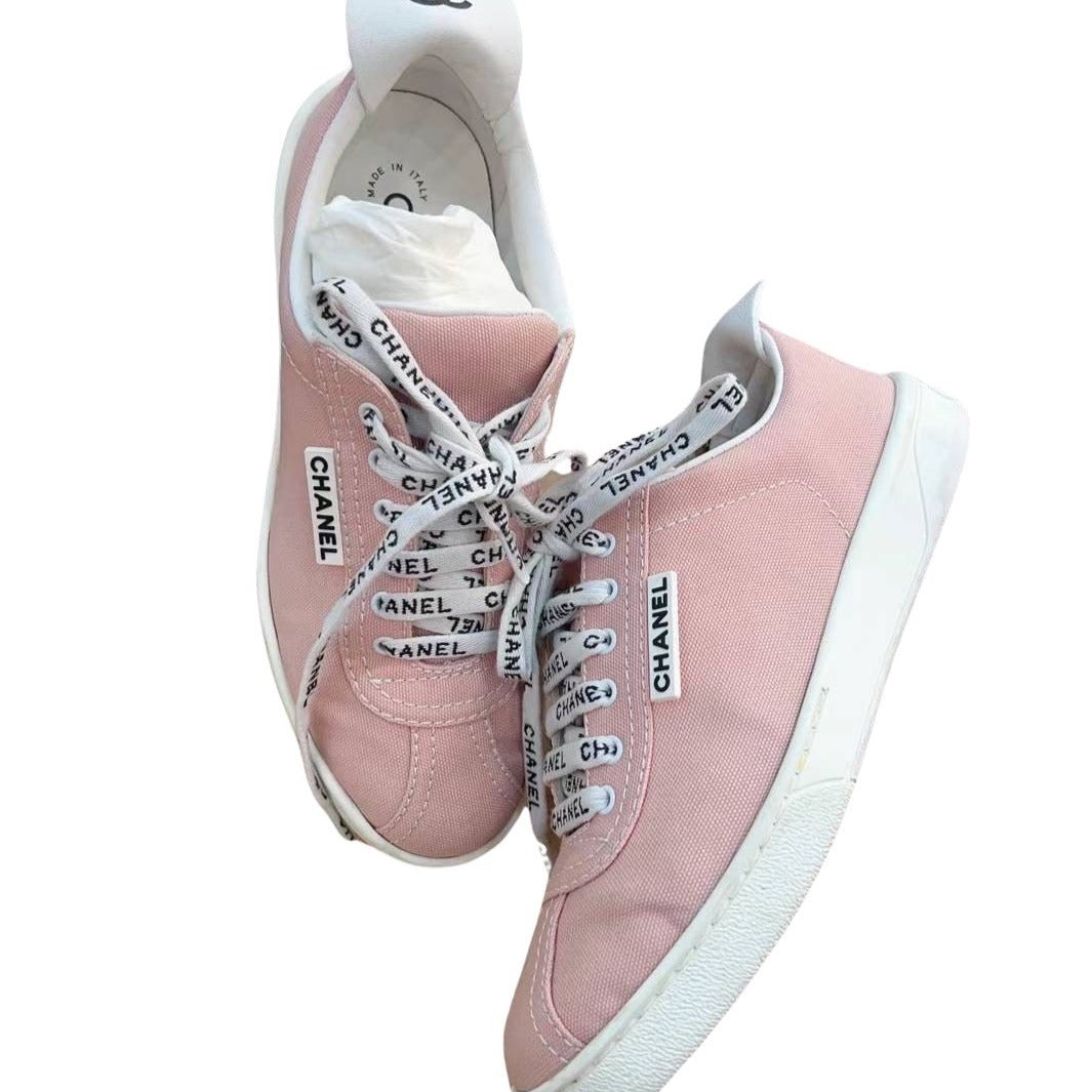 Chanel-19C-Weekender-Pink-Canvas-Logo-Lace-Sneaker1