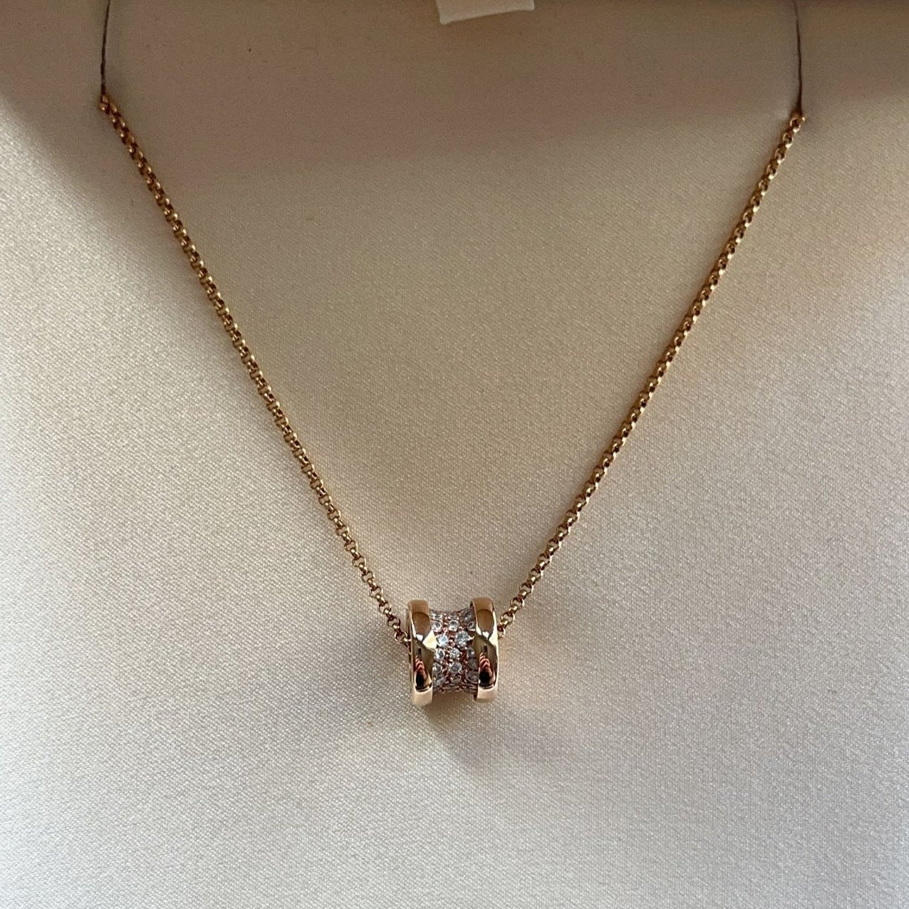 BVLGARI B.zero1 Mini Diamand Gold Necklace 2024