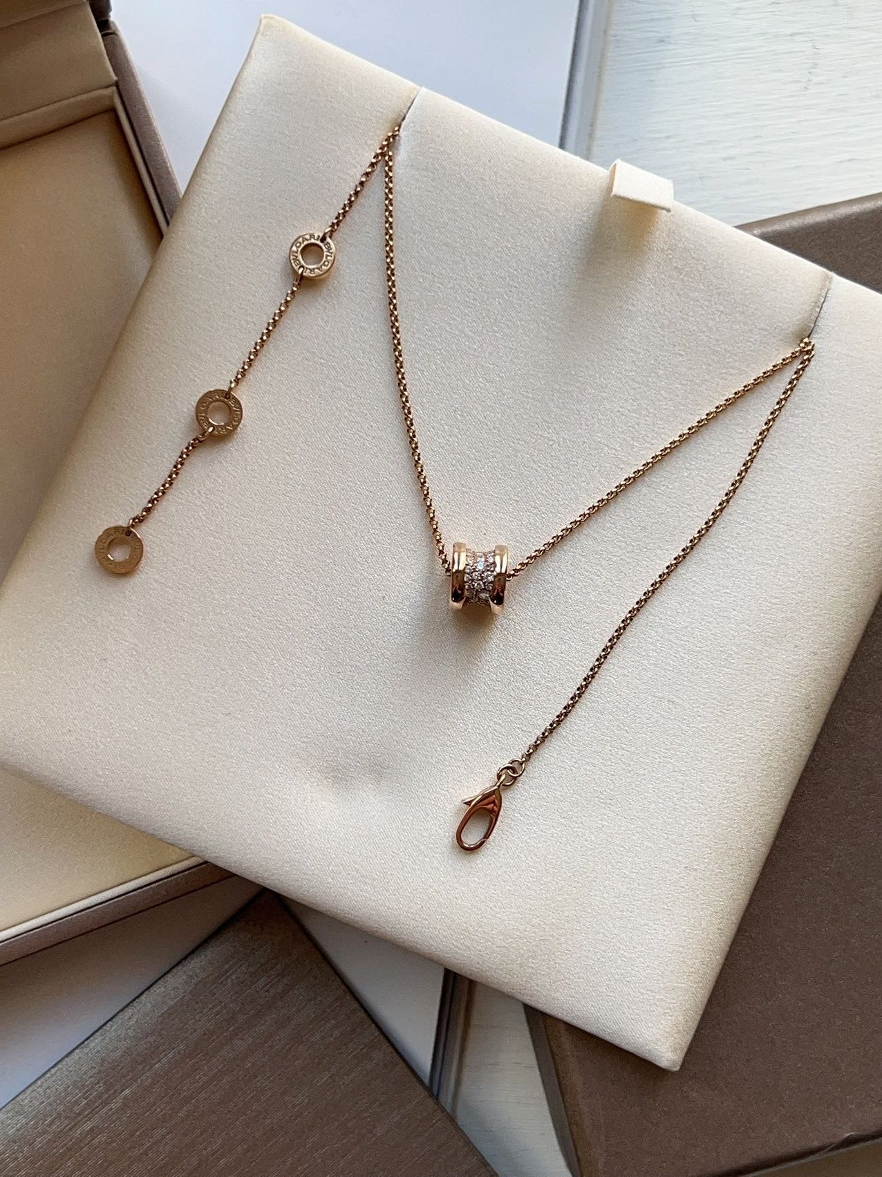BVLGARI B.zero1 Mini Diamand Gold Necklace 2024