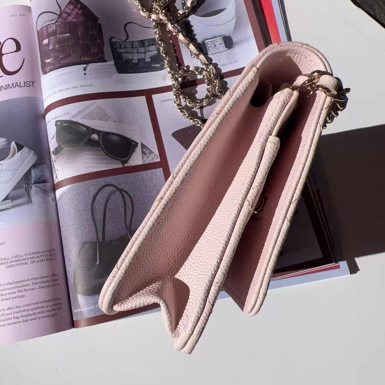 Pink handbag with gold chain