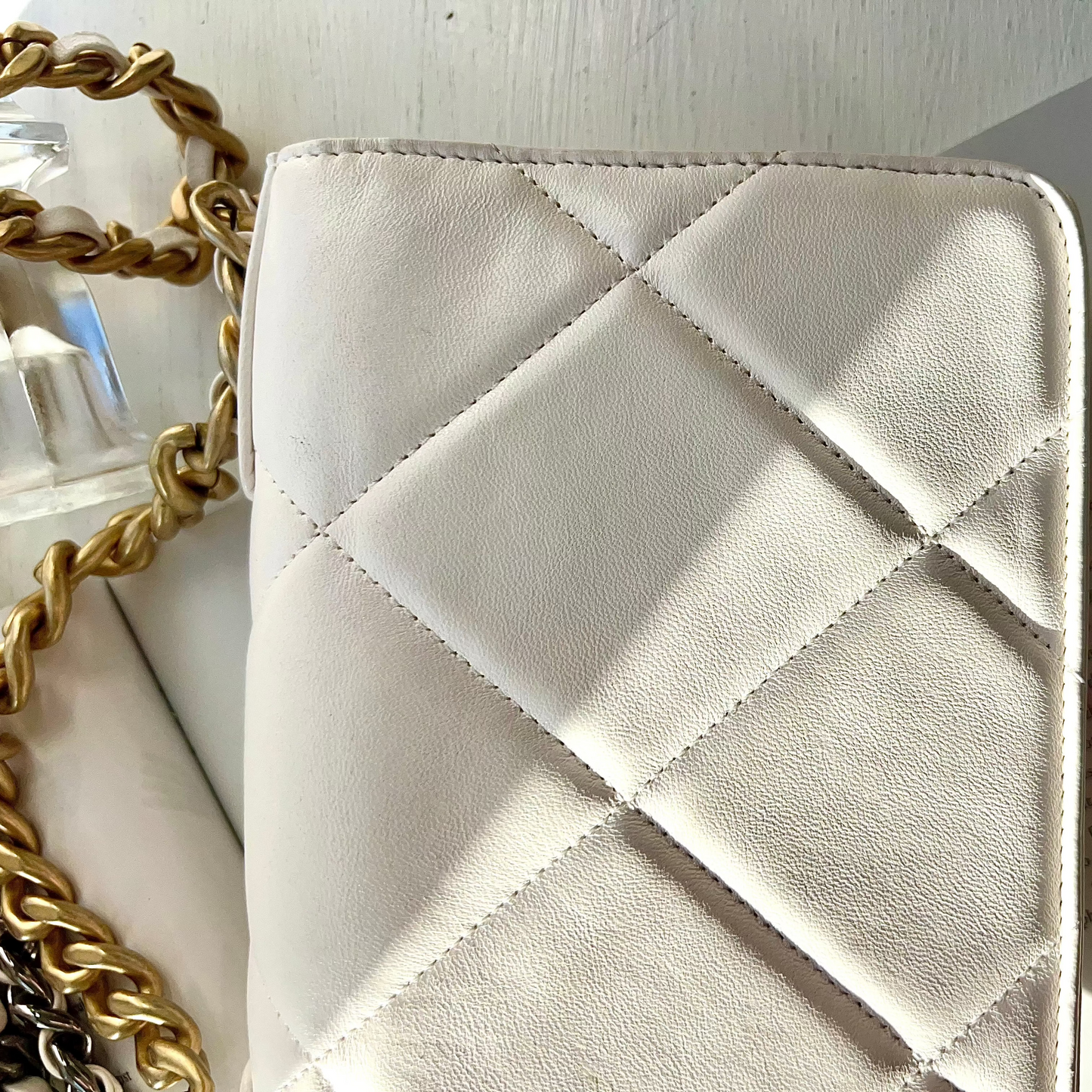 Chanel Quilted 19 Wallet On Chain White