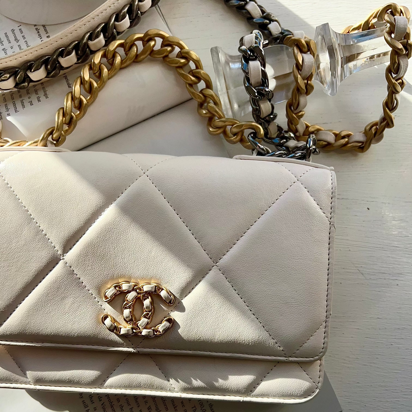 Chanel Quilted 19 Wallet On Chain White