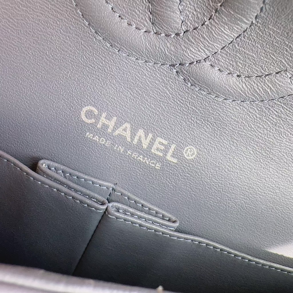 Chanel-Medium-Classic-Double-Flap-Bag-Purple-Logo