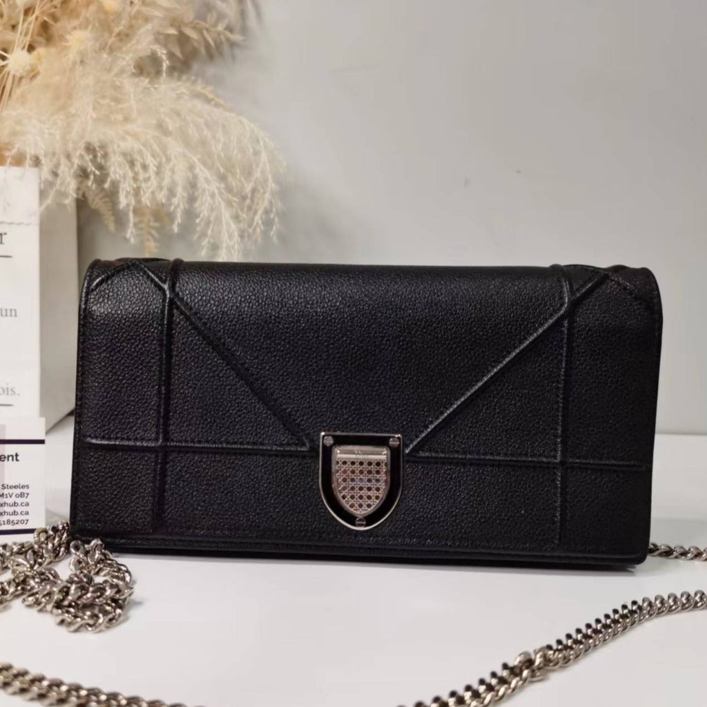 Christian Dior Black Leather Diorama Wallet on Chain –
