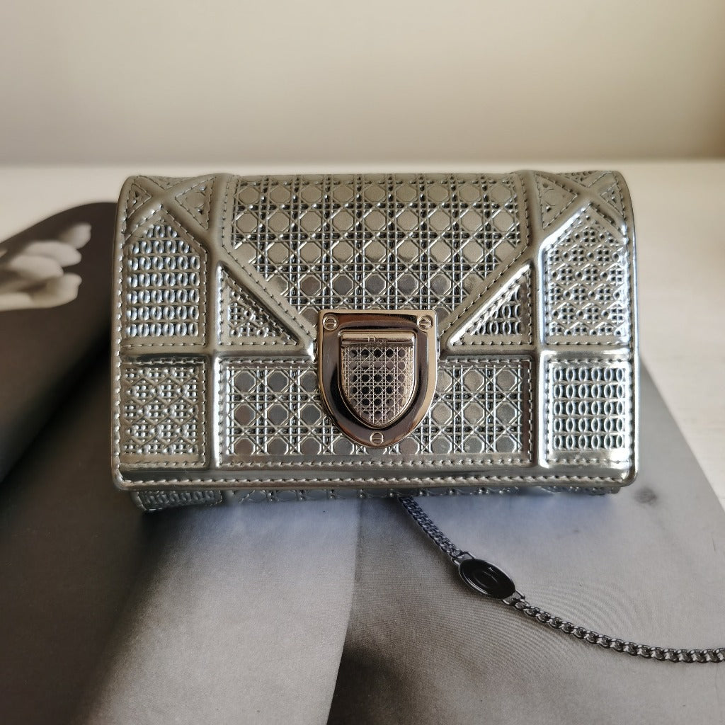 Dior Diorama Elancée Trifold Wallet