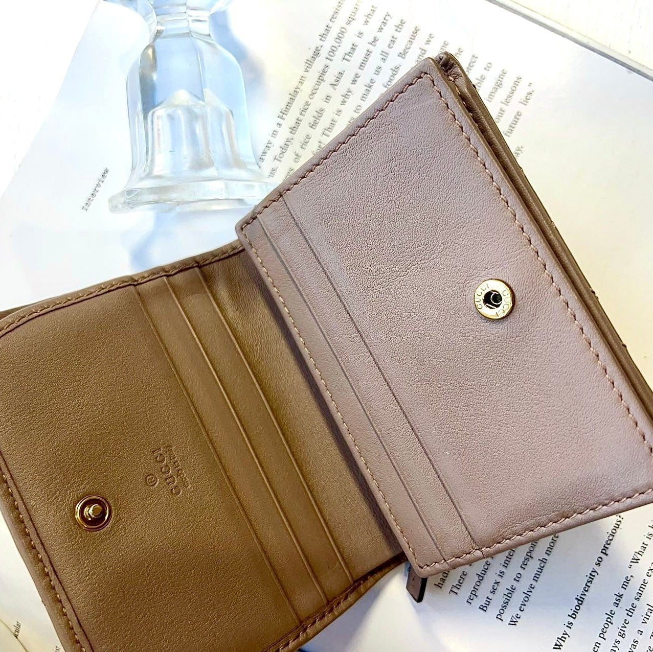 GUCCI GG Marmont Flap Card Case Leather Wallet