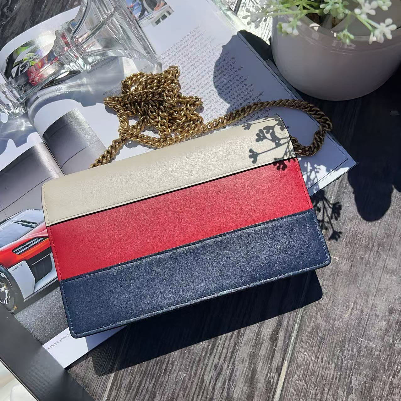 GUCCI RED NAVY QUEEN MARGARET WALLET ON CHAIN