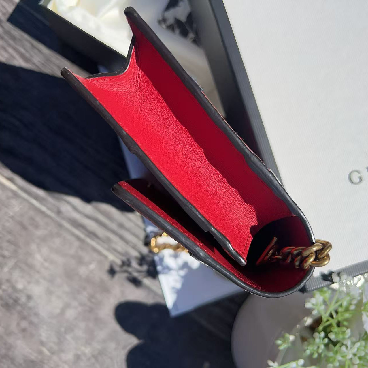 GUCCI RED NAVY QUEEN MARGARET WALLET ON CHAIN