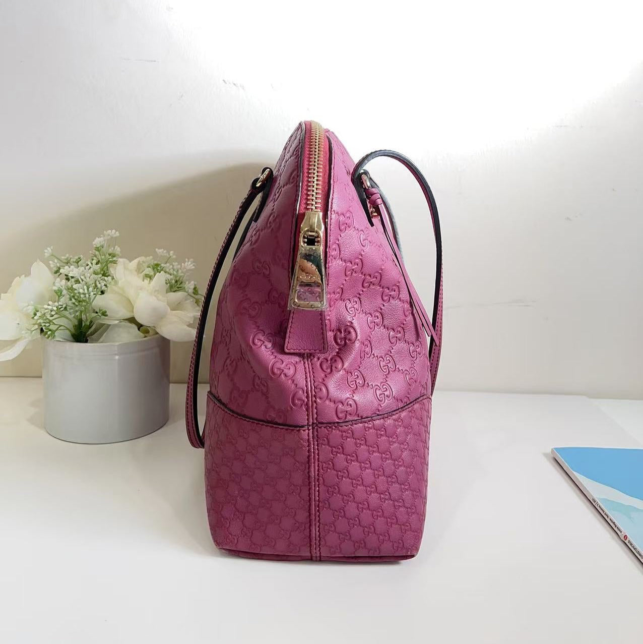 Gucci Guccissima Signature Medium Bree Shoulder Bag Peonia Flower