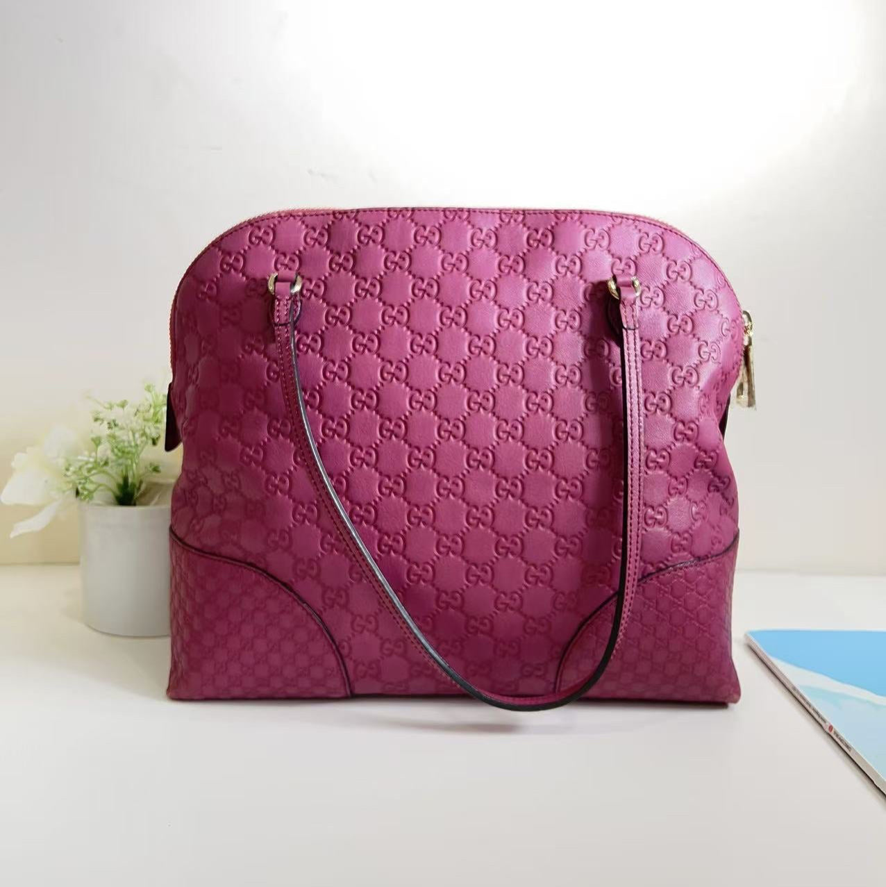 Gucci Guccissima Signature Medium Bree Shoulder Bag Peonia Flower