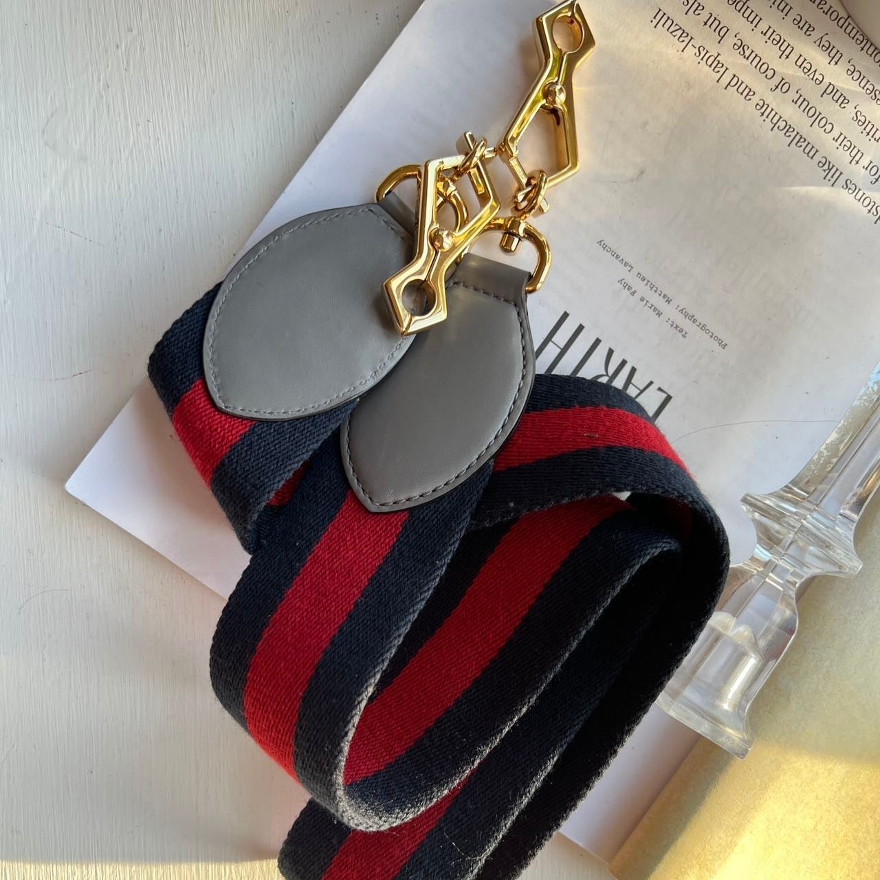 Gucci Nymphaea Top Handle Bag Leather Small