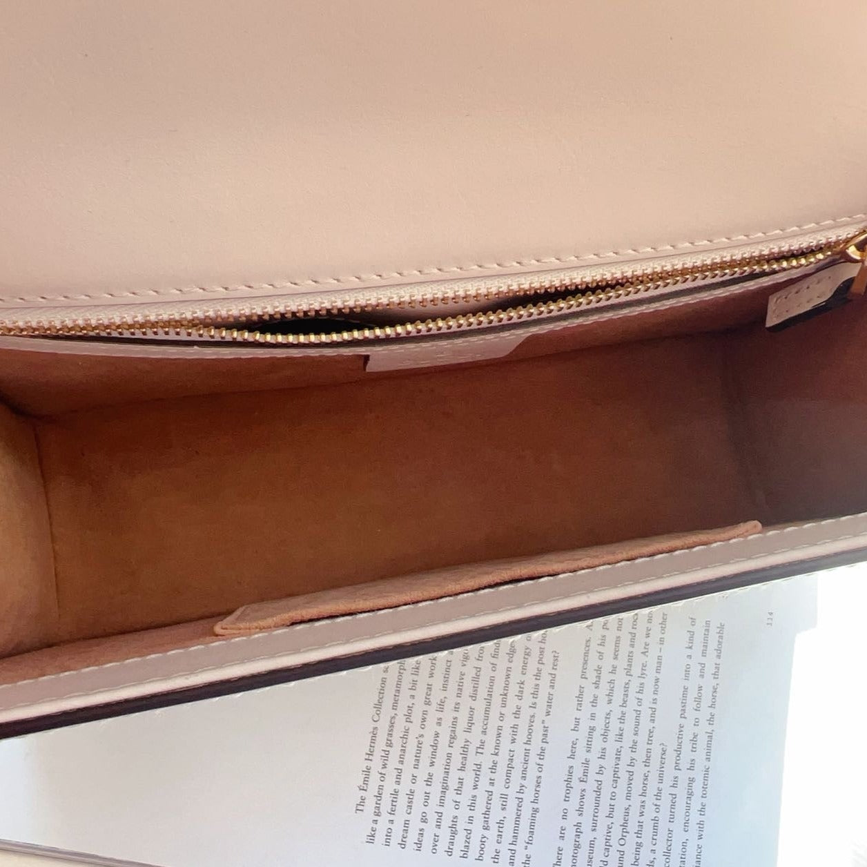 Gucci Small Sylvie Shoulder Bag White