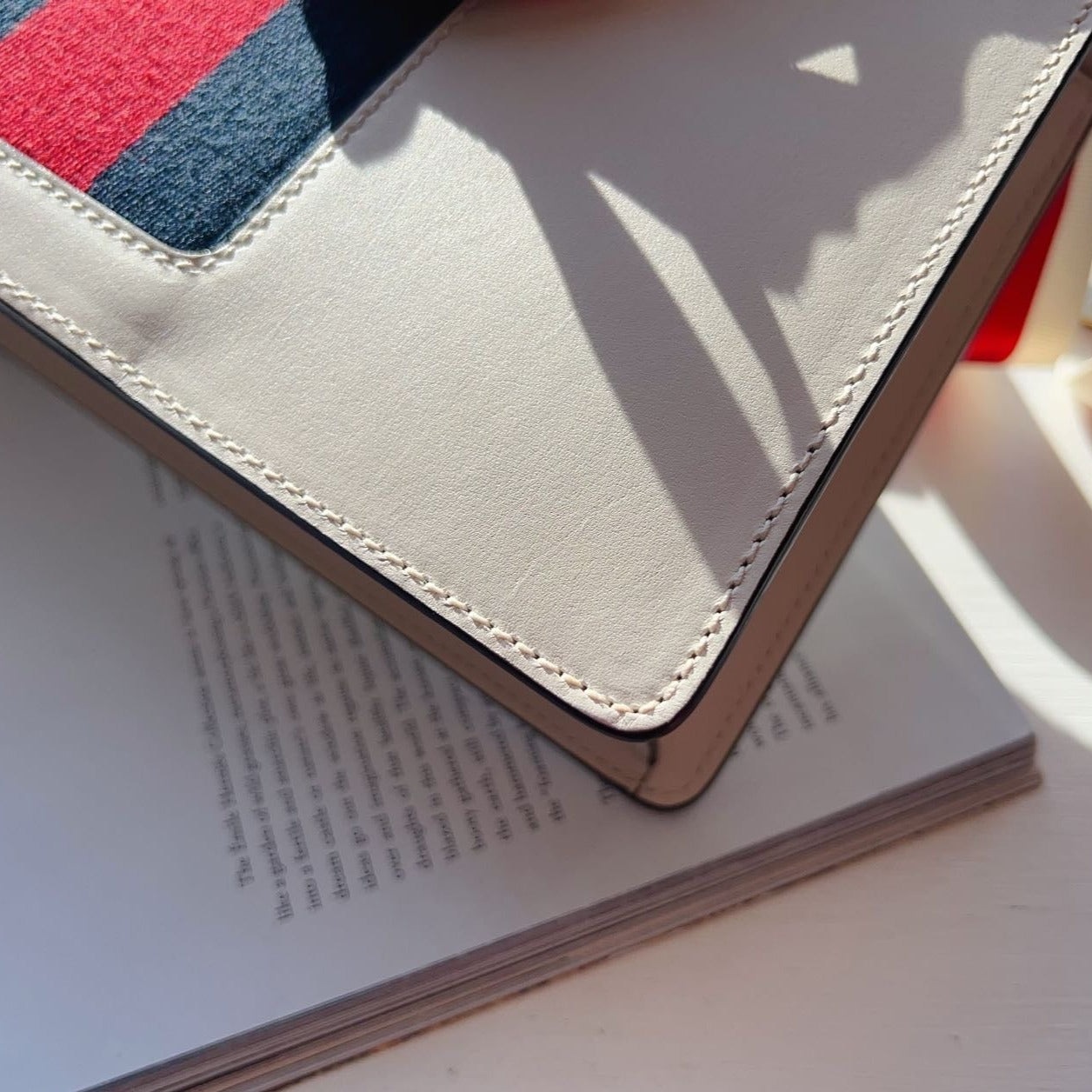 Gucci Small Sylvie Shoulder Bag White