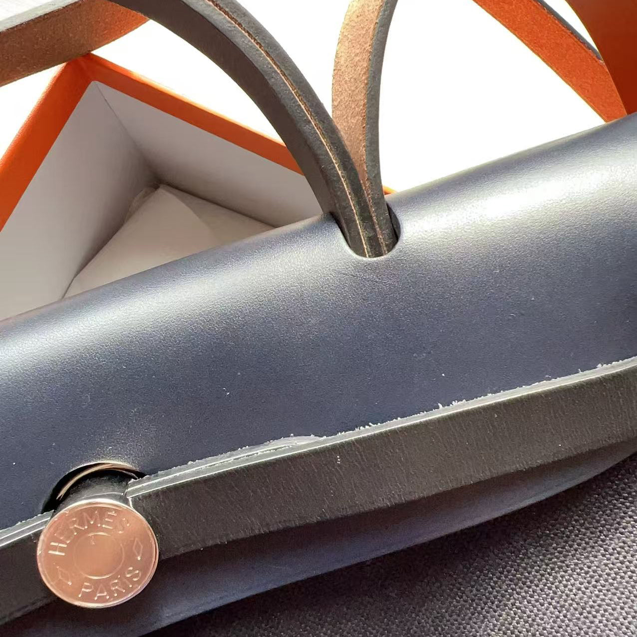 Hermes Herbag Zip Retourne 31 PM Toile Vache Hunter Black and Dark Blue PHW