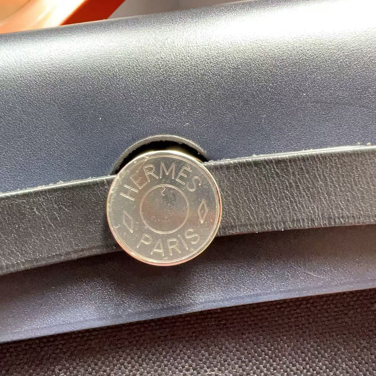 Hermes Herbag Zip Retourne 31 PM Toile Vache Hunter Black and Dark Blue PHW