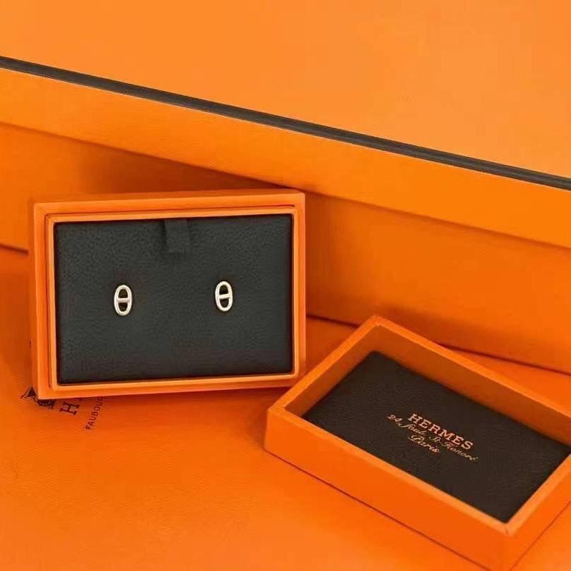 Hermes 18K Gold TPM Chaine D'Ancre Stud Earrings New