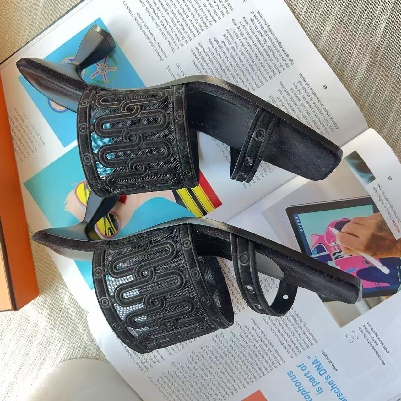 Hermes Noir Joia Sandals 38 New