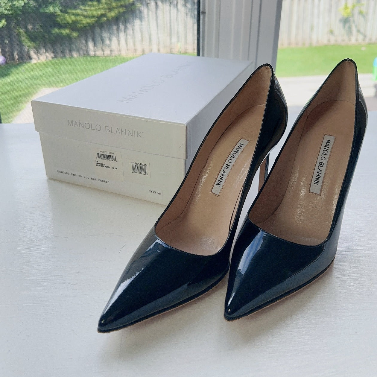 Manolo Blahnik Black Patent Pointed-Toe Pump