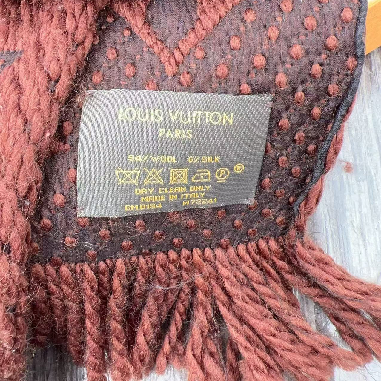 Louis Vuitton Men's Logomania Wool Shawl in Dark Brown