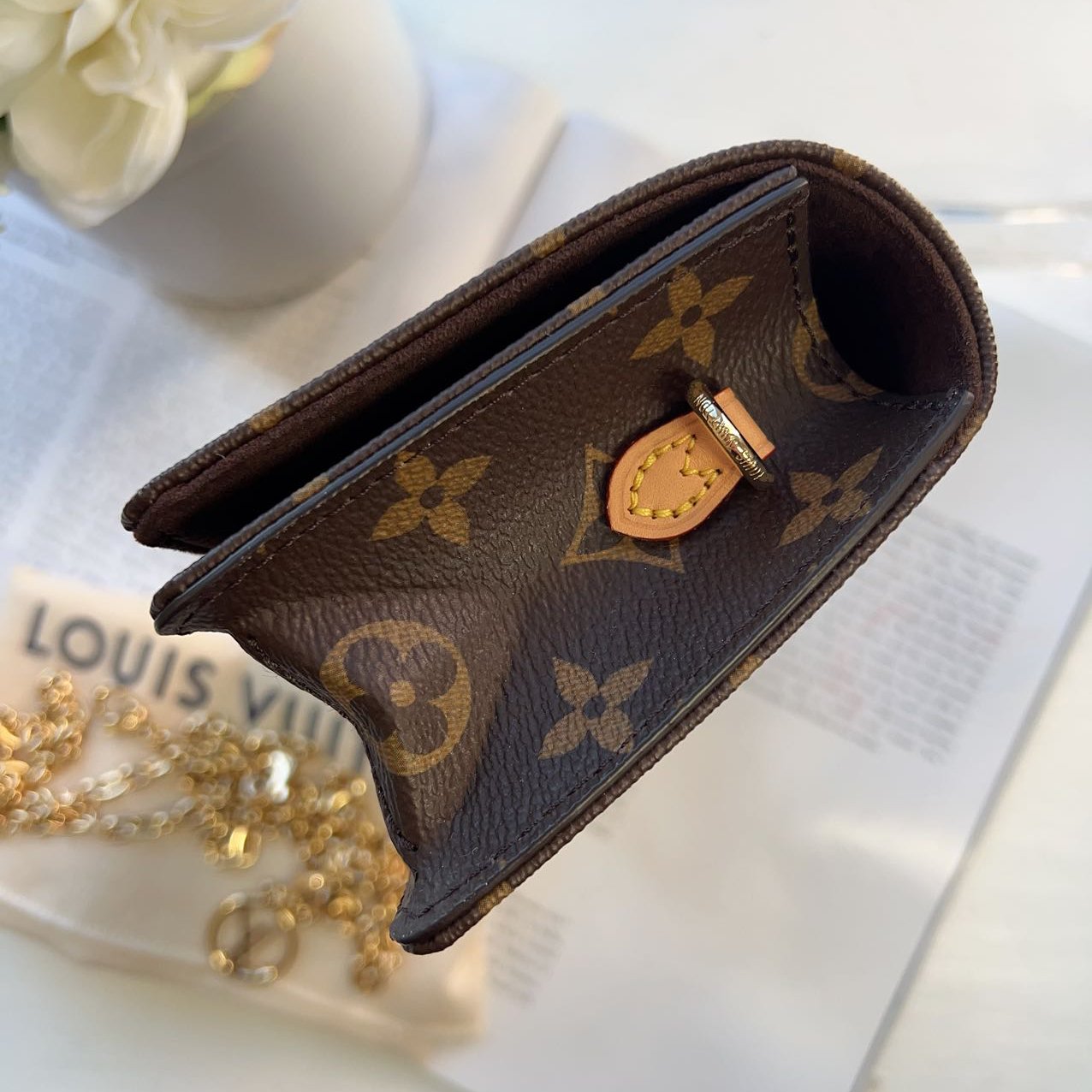 Louis Vuitton Monogram Canvas Lily Wallet On Chain New