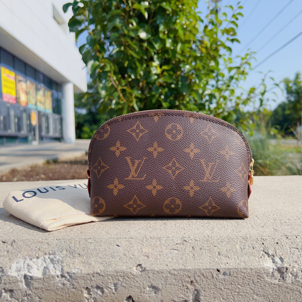 Louis Vuitton PM shops Cosmetic Pouch