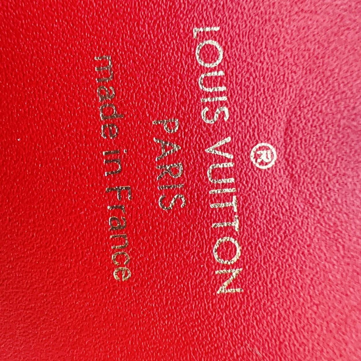 Louis-Vuitton-Monogram-Kirigami-Pochette-Set-logo