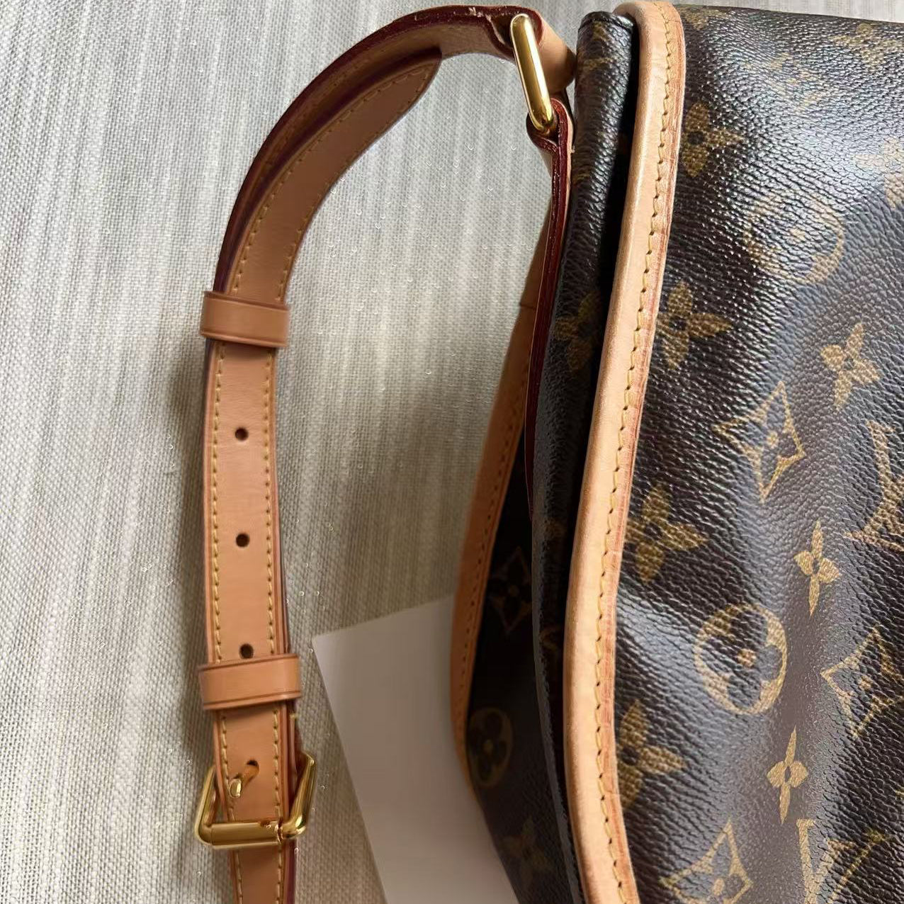 Louis Vuitton Monogram Menilmontant MM