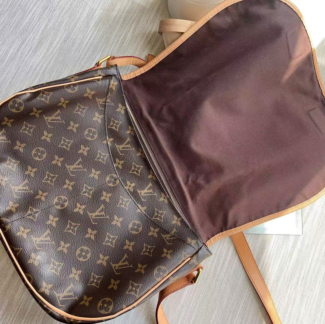 Louis Vuitton Monogram Menilmontant MM