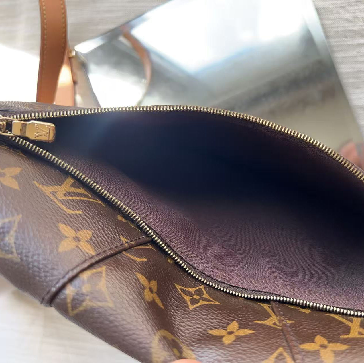 Louis Vuitton Monogram Menilmontant MM