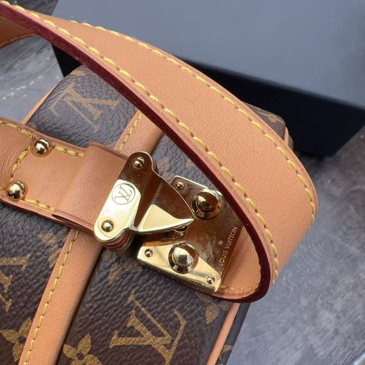 Louis Vuitton Monogram Petite Boite Chapeau