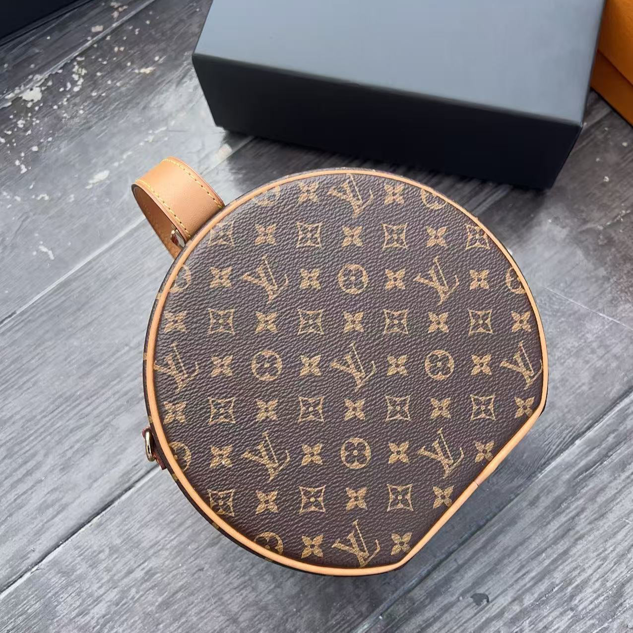 Louis Vuitton Monogram Petite Boite Chapeau