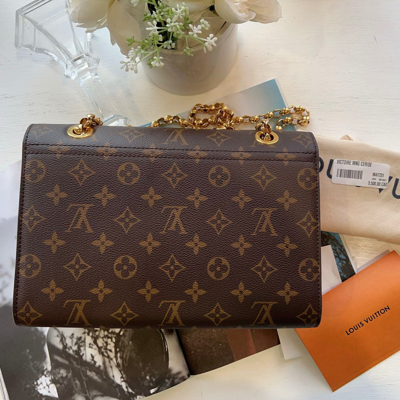 Louis Vuitton Monogram Victoire Cherry