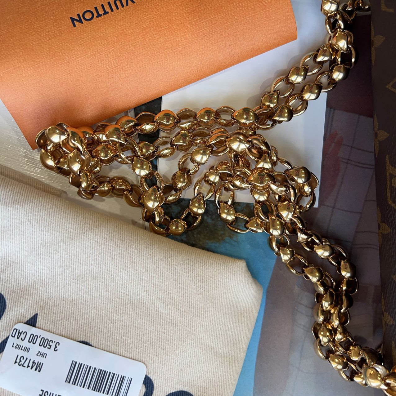 Louis Vuitton Monogram Victoire Cherry