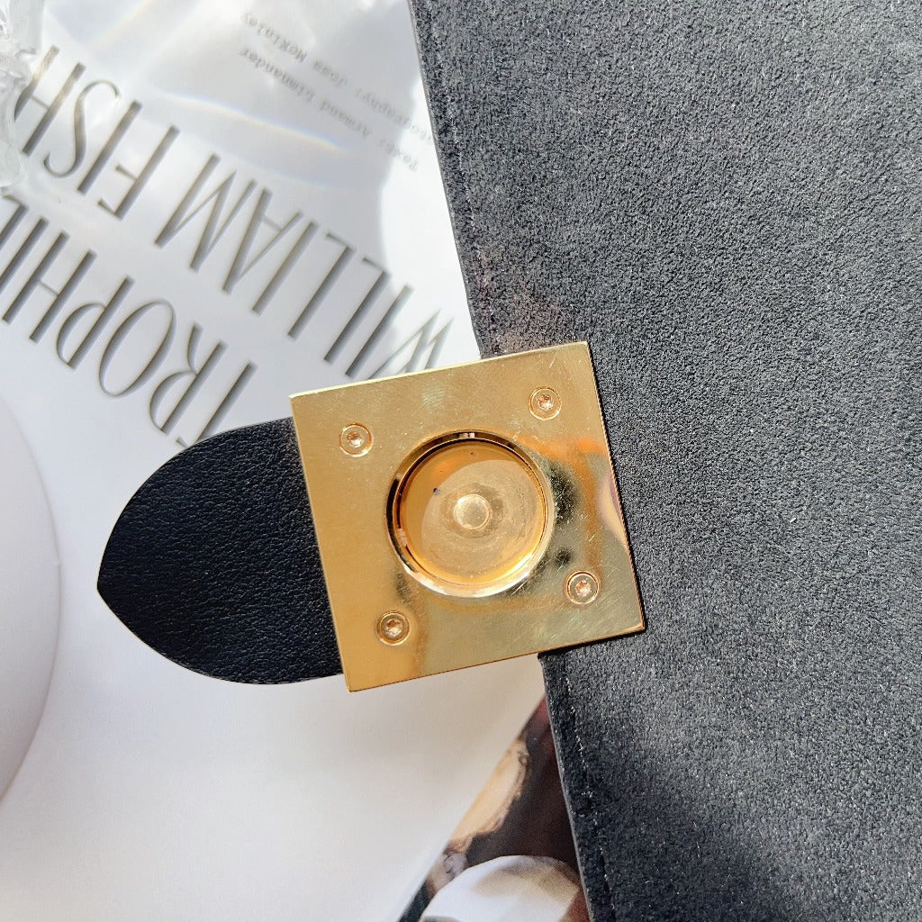 Louis Vuitton Lock BB Black