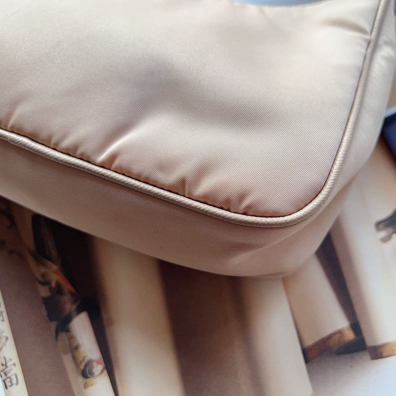 Prada Saffiano Re-Edition 2005 Bag Neutrals