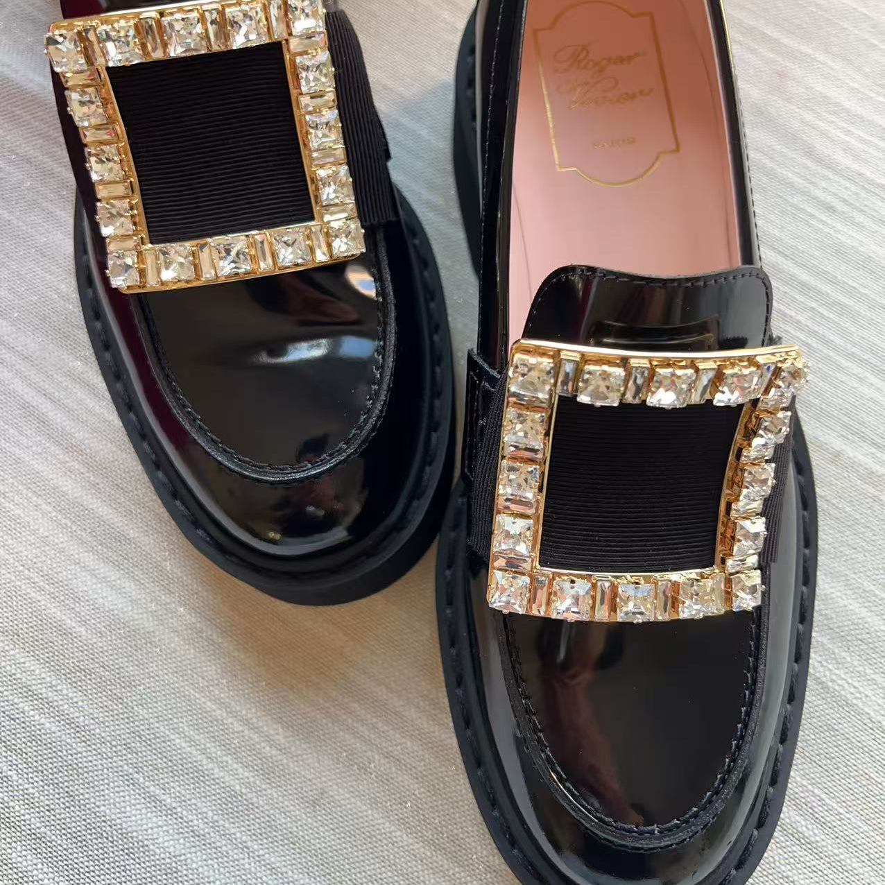 Roger Vivier Viv' Rangers Loafers in patent leather37.5 New