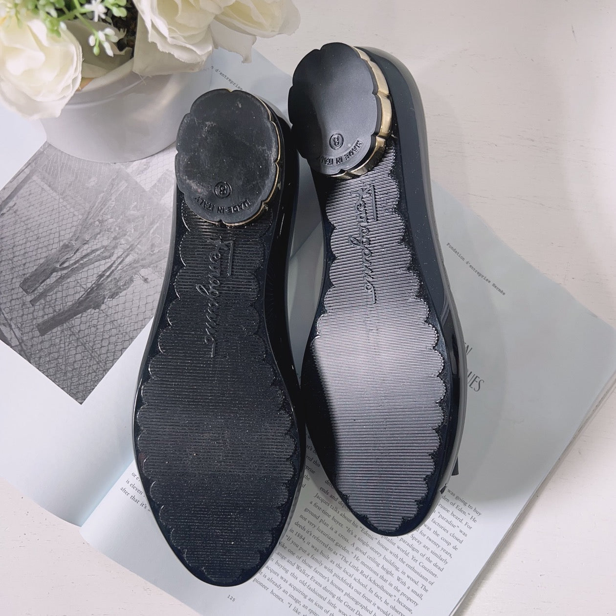 Salvatore Ferragamo Jelly Cutout Vara Bow Flat Black