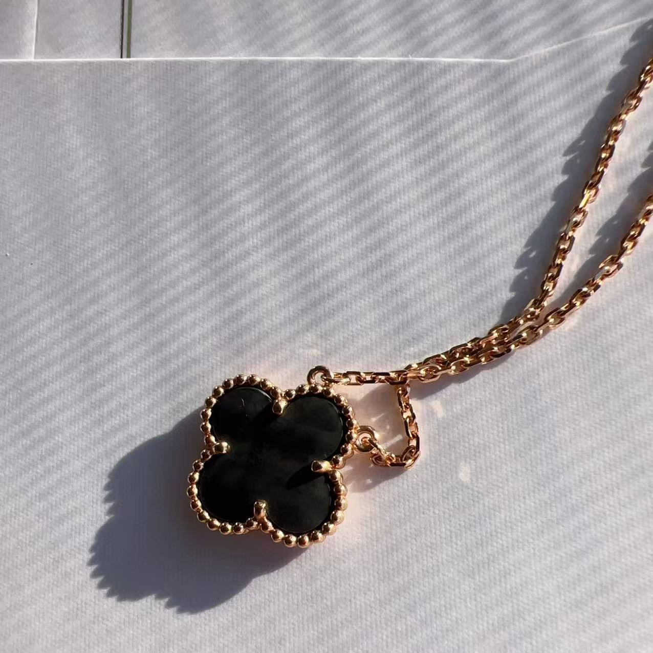 Van Cleef & Arpels Vintage Alhambra Pendant Necklace2022