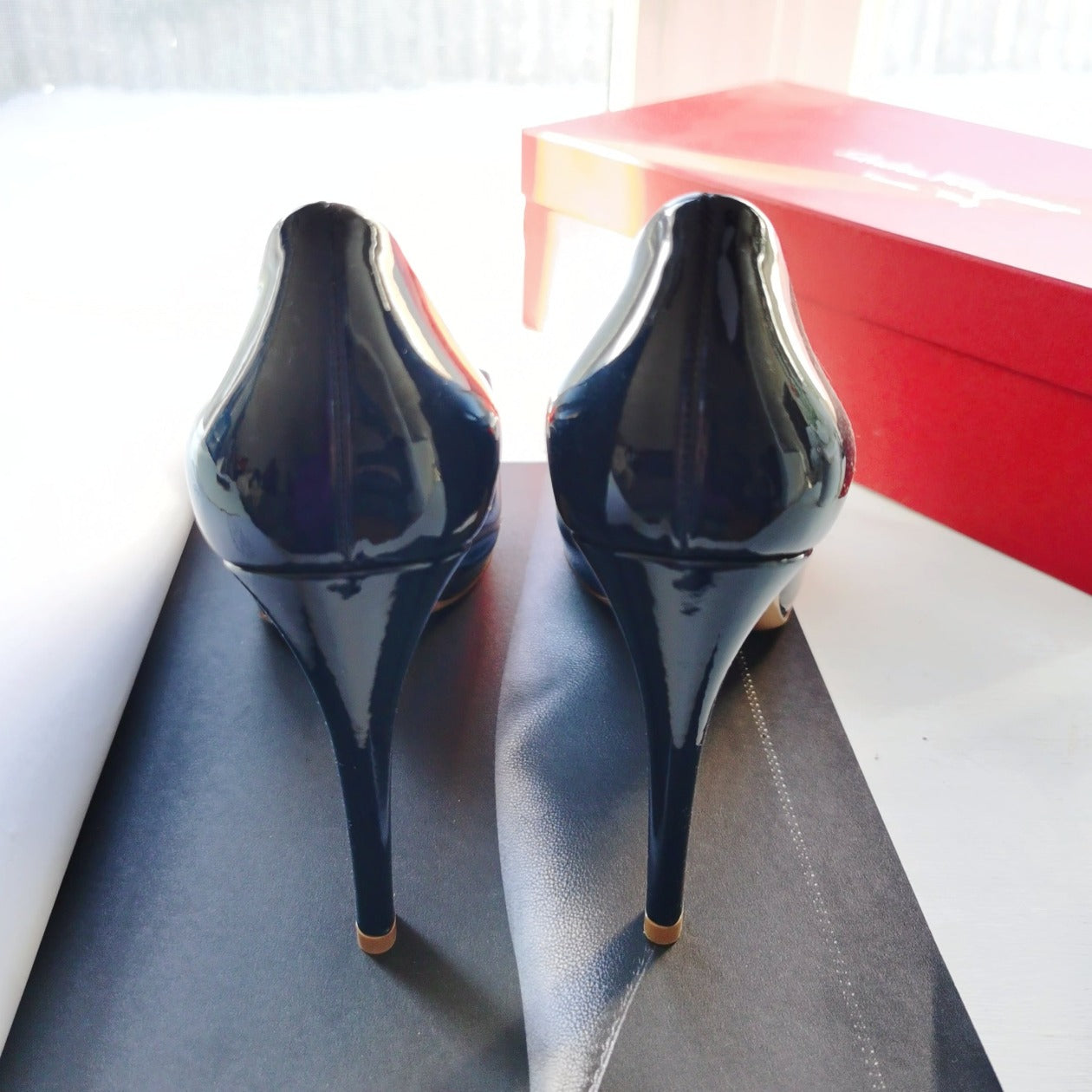 Salvatore Ferragamo Patent Leather Heeles Size37.5