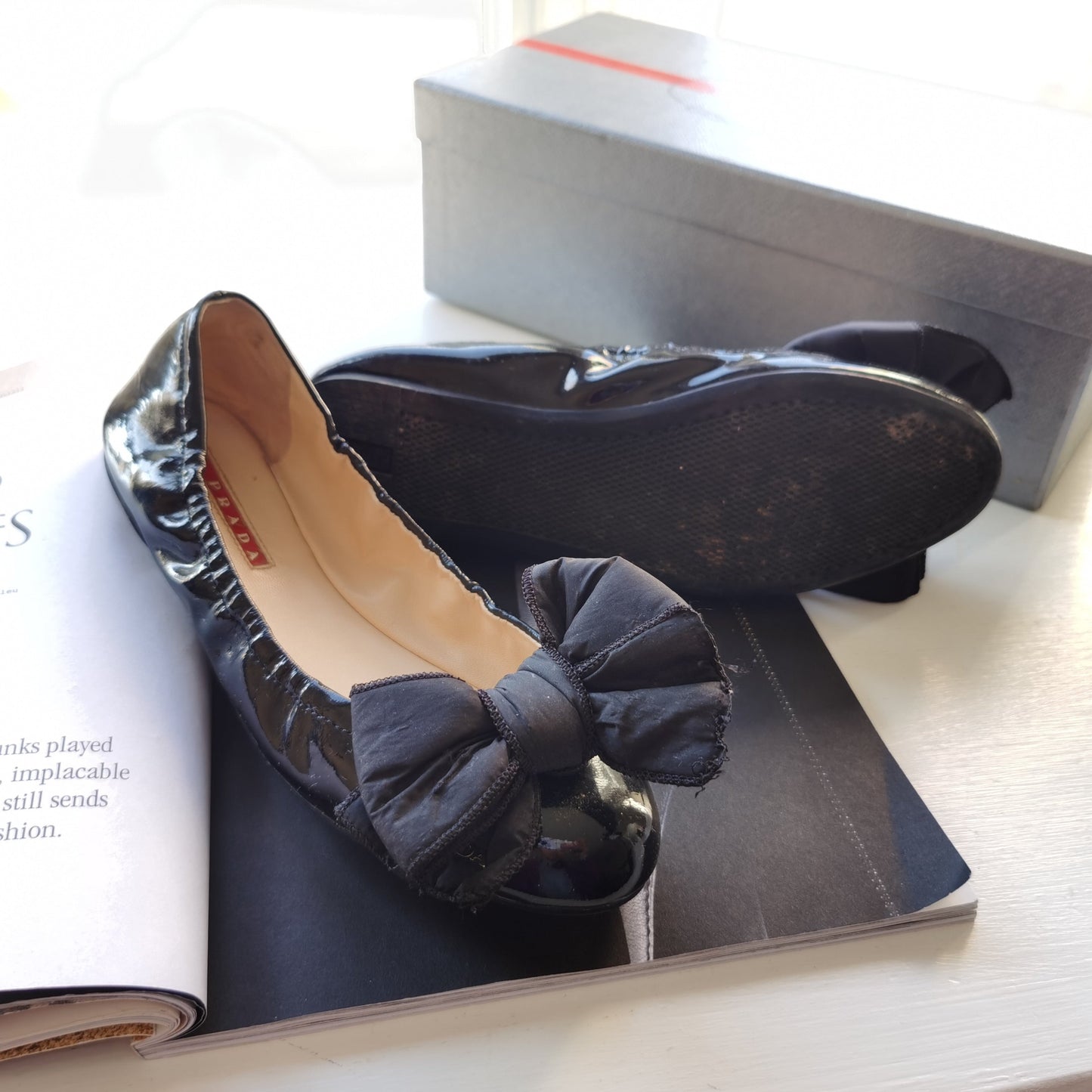 Prada Patent Leather Bow Accents Ballet Flats Black36.5