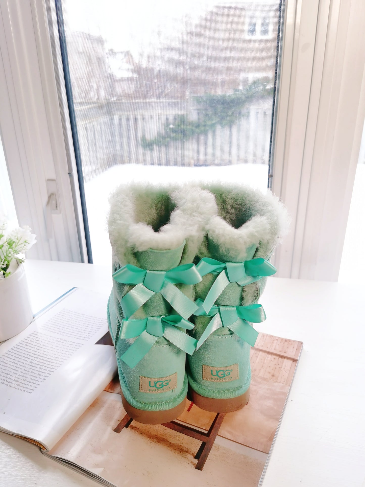 Ugg Bailey Bow - Tiffany Blue Size36 New