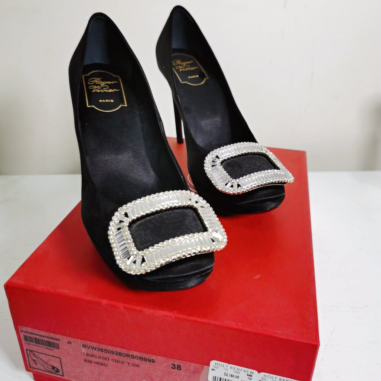 Roger Vivier Satin Crystal Embellishments Pumps Black Size38
