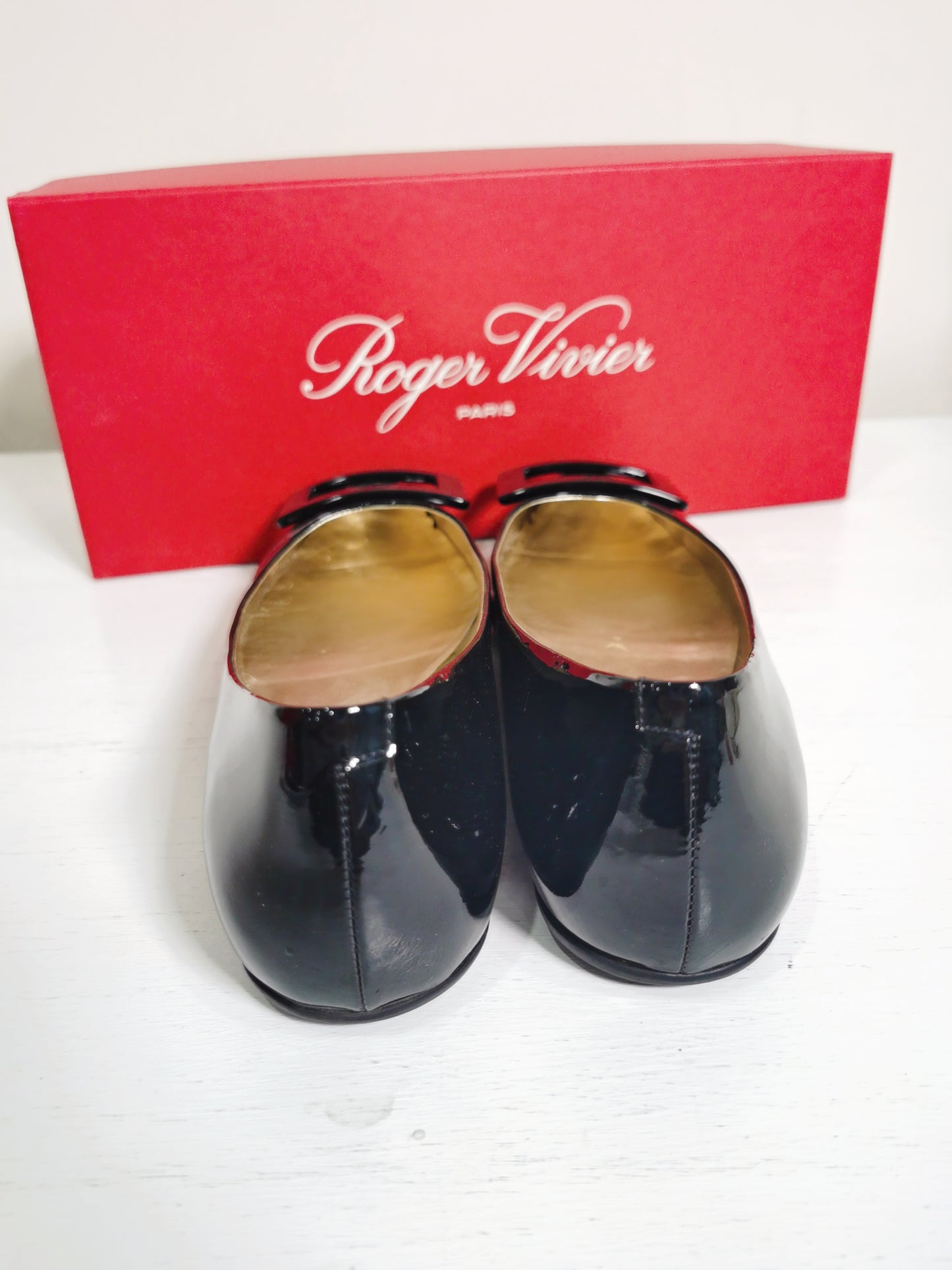 Roger Vivier Patent Gomme Ballerine Flats Size36