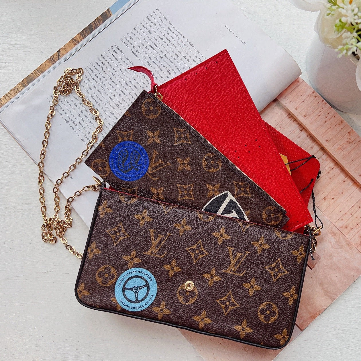 Louis Vuitton Monogram World Tour Pochette Felicie inside