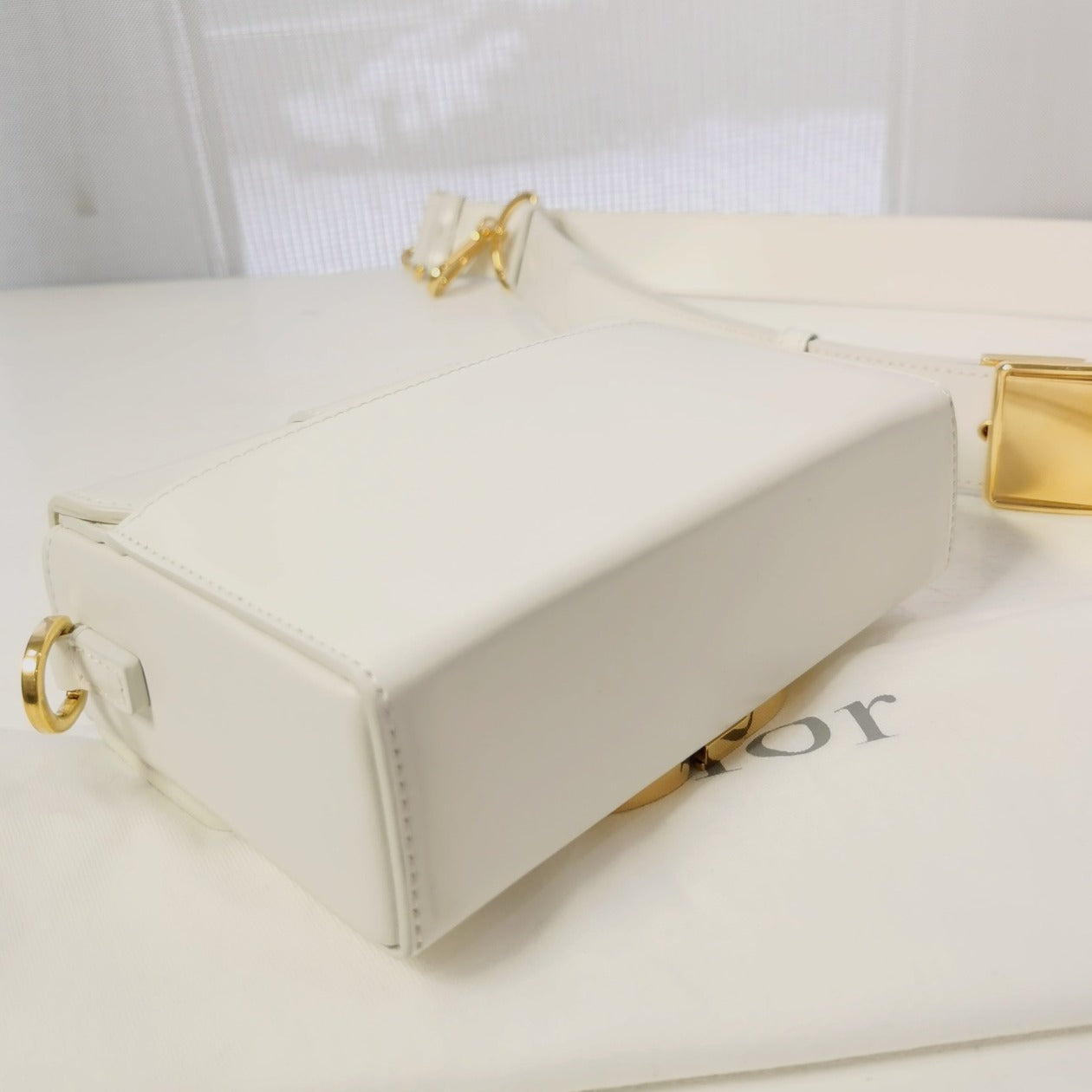 Dior 30 Montaigne Box White