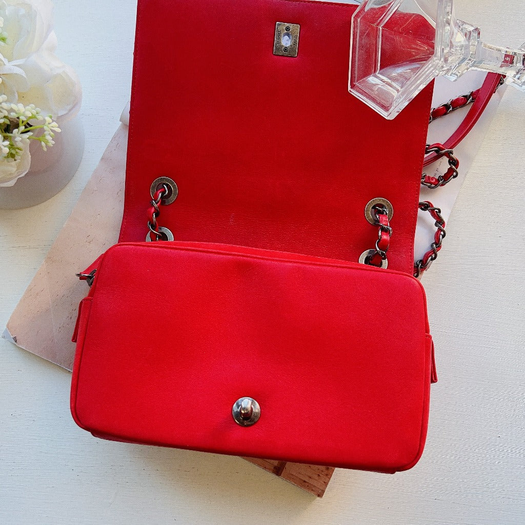 Chanel Red Quilted Calfskin Leather Classic Flap Bag - luxhub.ca