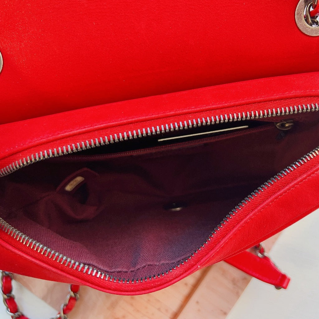 Chanel Red Quilted Calfskin Leather Classic Flap Bag - luxhub.ca